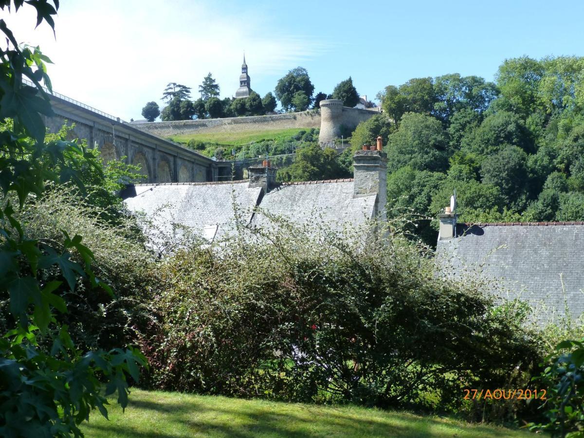 Le Logis De La Cour De Bretagne Au Port De Dinan Lanvallay Luaran gambar