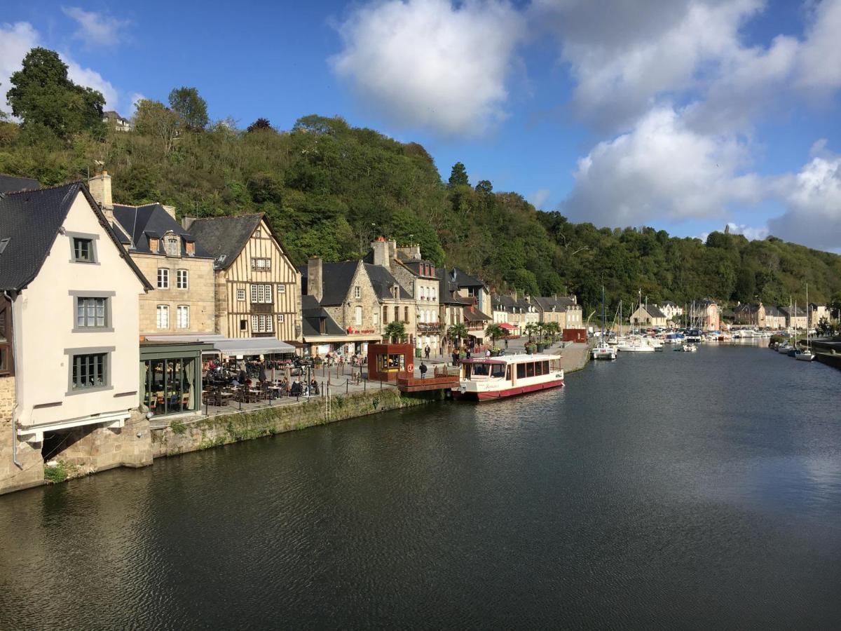 Le Logis De La Cour De Bretagne Au Port De Dinan Lanvallay Luaran gambar